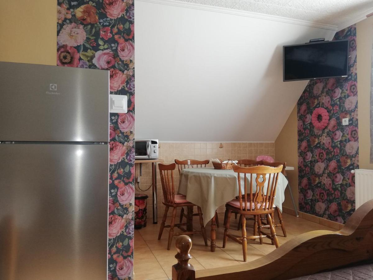 Bobita Apartmanhaz Szilvásvárad Dış mekan fotoğraf
